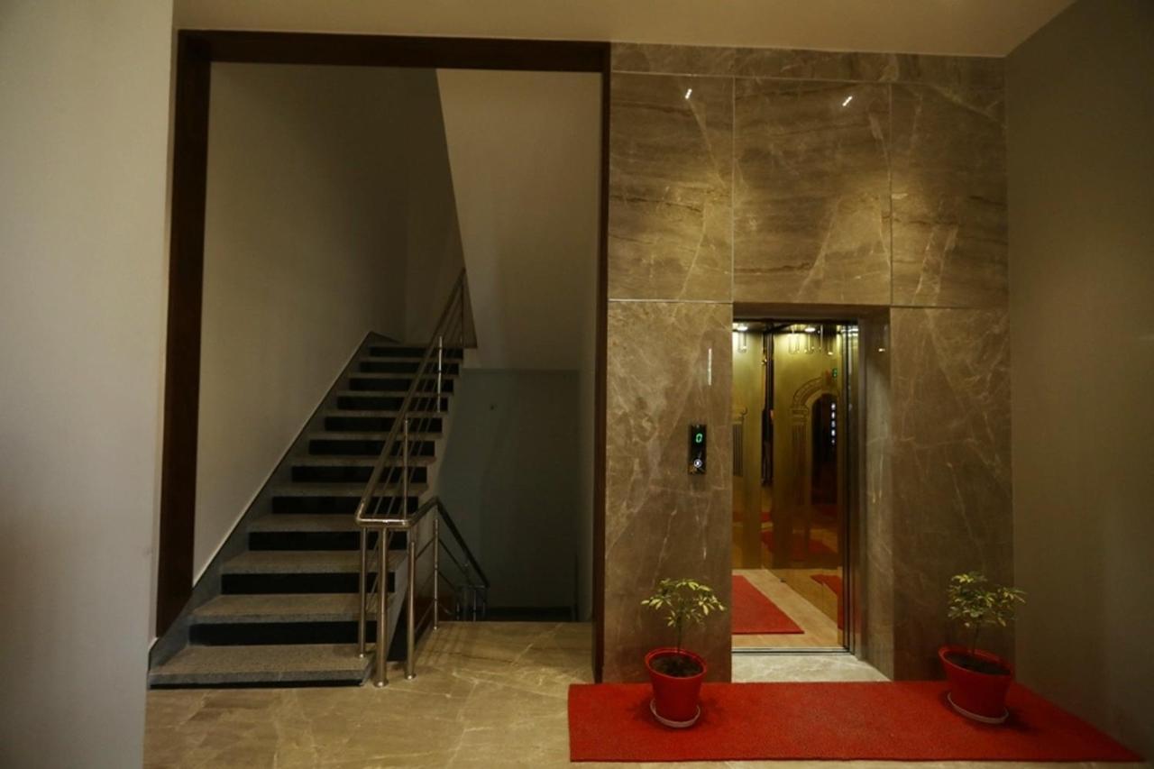 Pine Regency - Aravali'S Peak View Hotel Udaipur Exterior photo